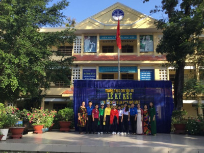 Lễ ký kết " Em là chiến sĩ an ninh nhỏ - An toàn giao thông "