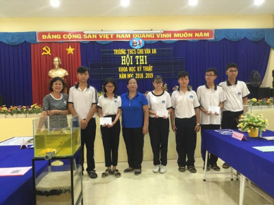 Hội thi Khoa học kỹ thuật vòng trường NH 2018 - 2019