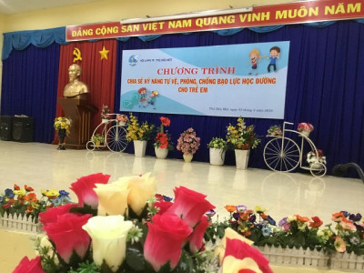 Chương trình chia sẻ kỹ năng tự vệ, phòng chống bạo lực học đường cho trẻ em.