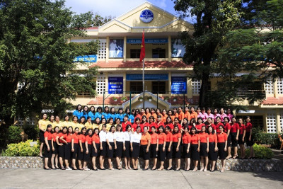 Kỷ niệm Ngày quốc tế Phụ Nữ 8 tháng 3 - Phát huy vai trò nữ lãnh đạo trong việc đổi mới công tác quản lý nhà trường.