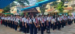 Tập trung học sinh theo lớp