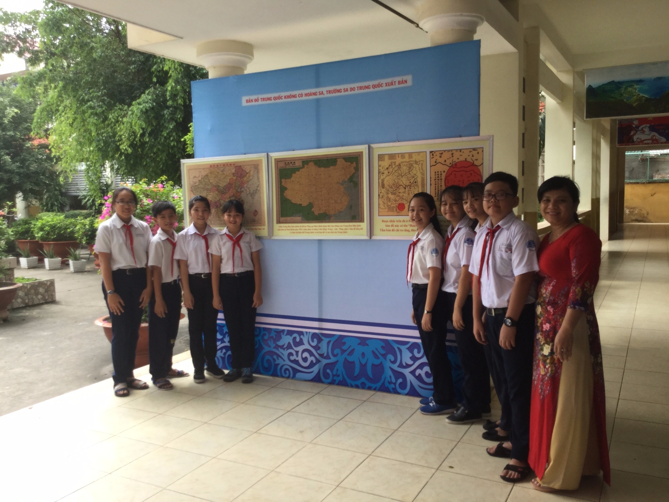 Triển lãm tranh " Chủ quyền biển đảo Việt Nam"