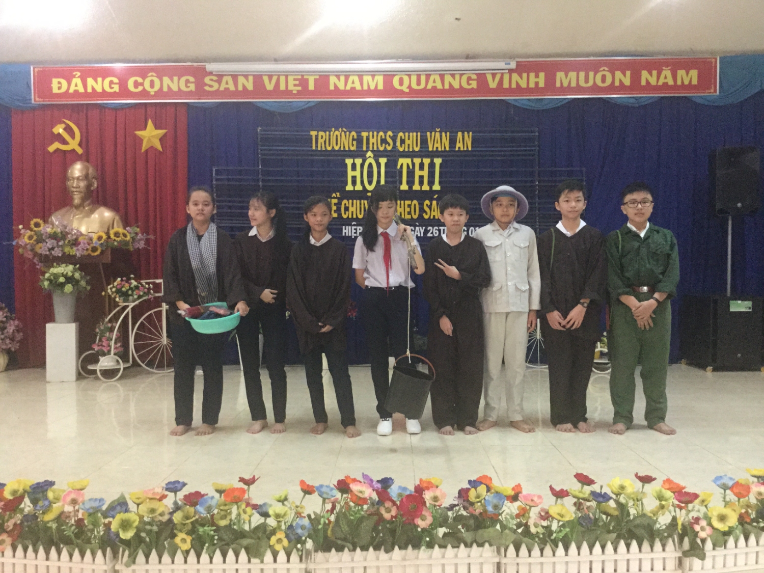 Hội thi kể chuyện theo sách vòng trường năm học 2017 - 2018