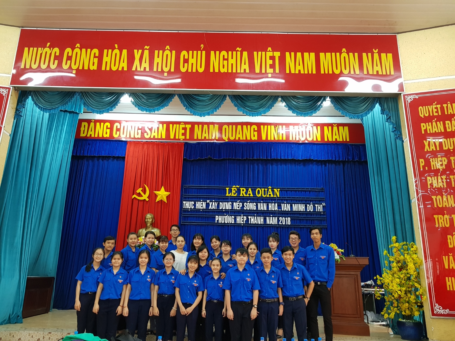 Lễ ra quân " Xây dựng nếp sống văn hoá - văn minh đô thị " - Phường Hiệp Thành