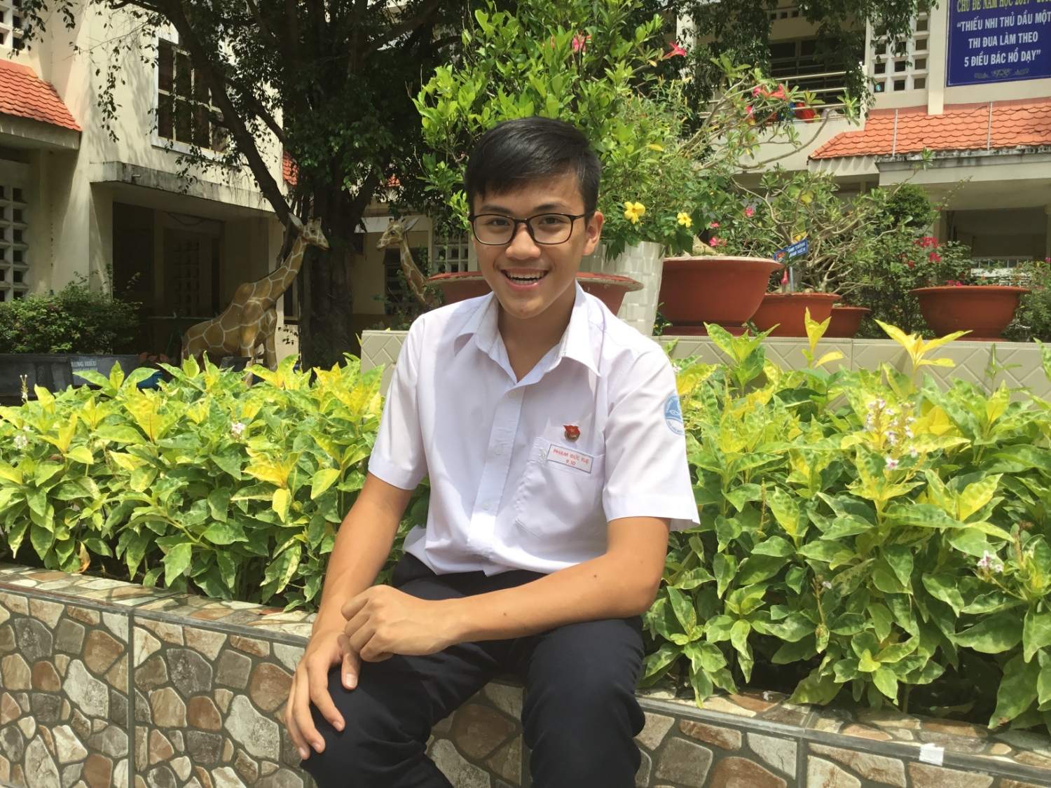Phạm Đức Tuệ giải 3 môn Toán