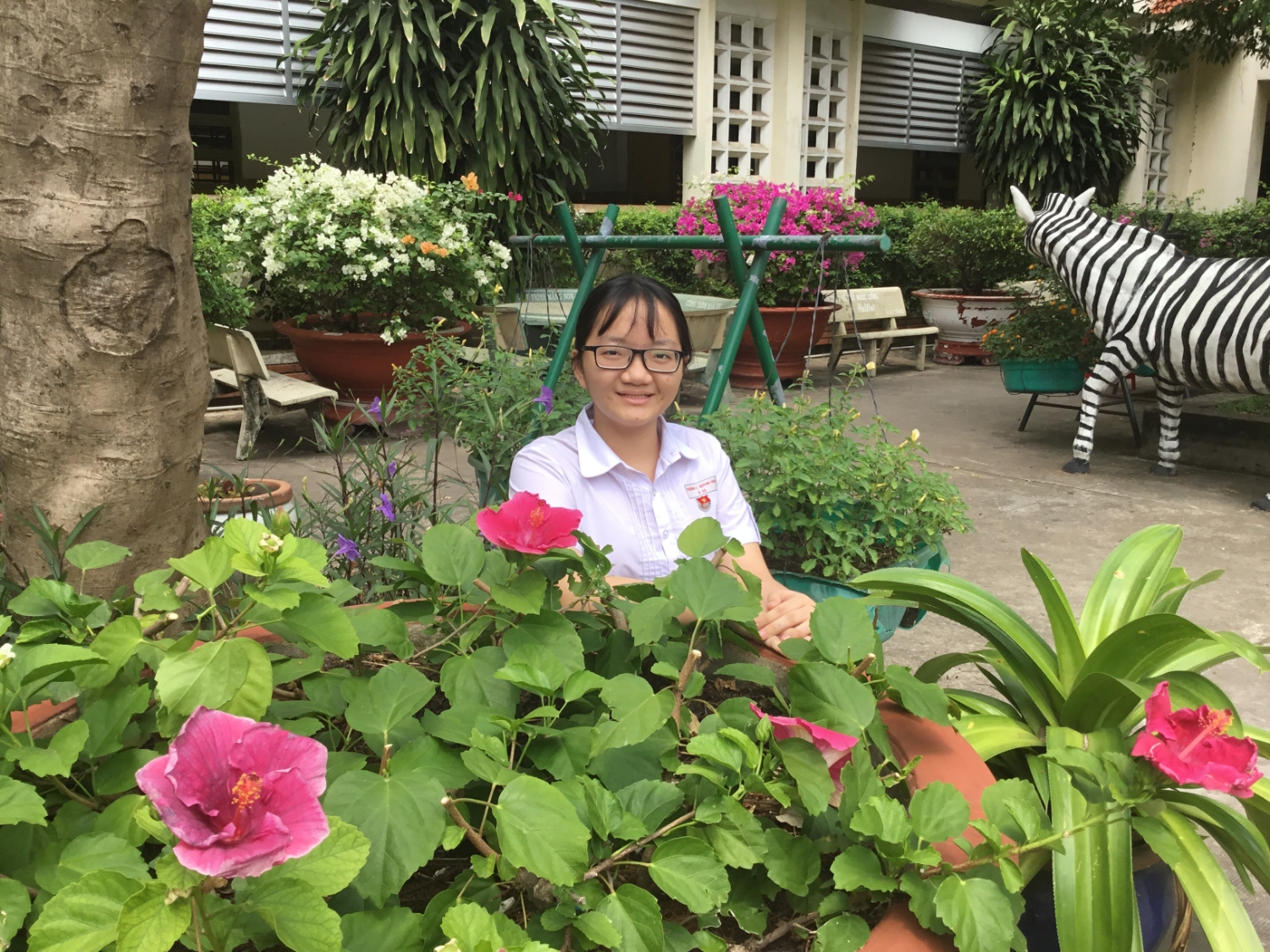 Trương Lê Quỳnh Hoa giải nhì môn hóa học