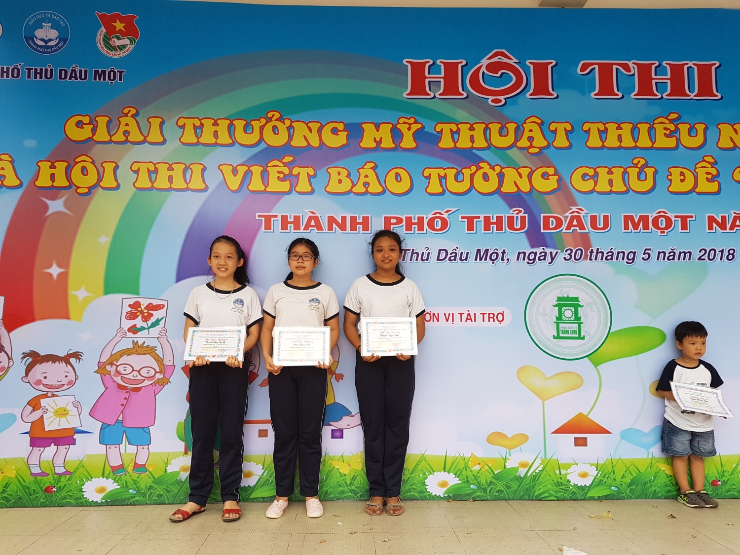 Hội thi " Giải thưởng mỹ thuật thiếu nhi " Thành phố lần IX năm 2018