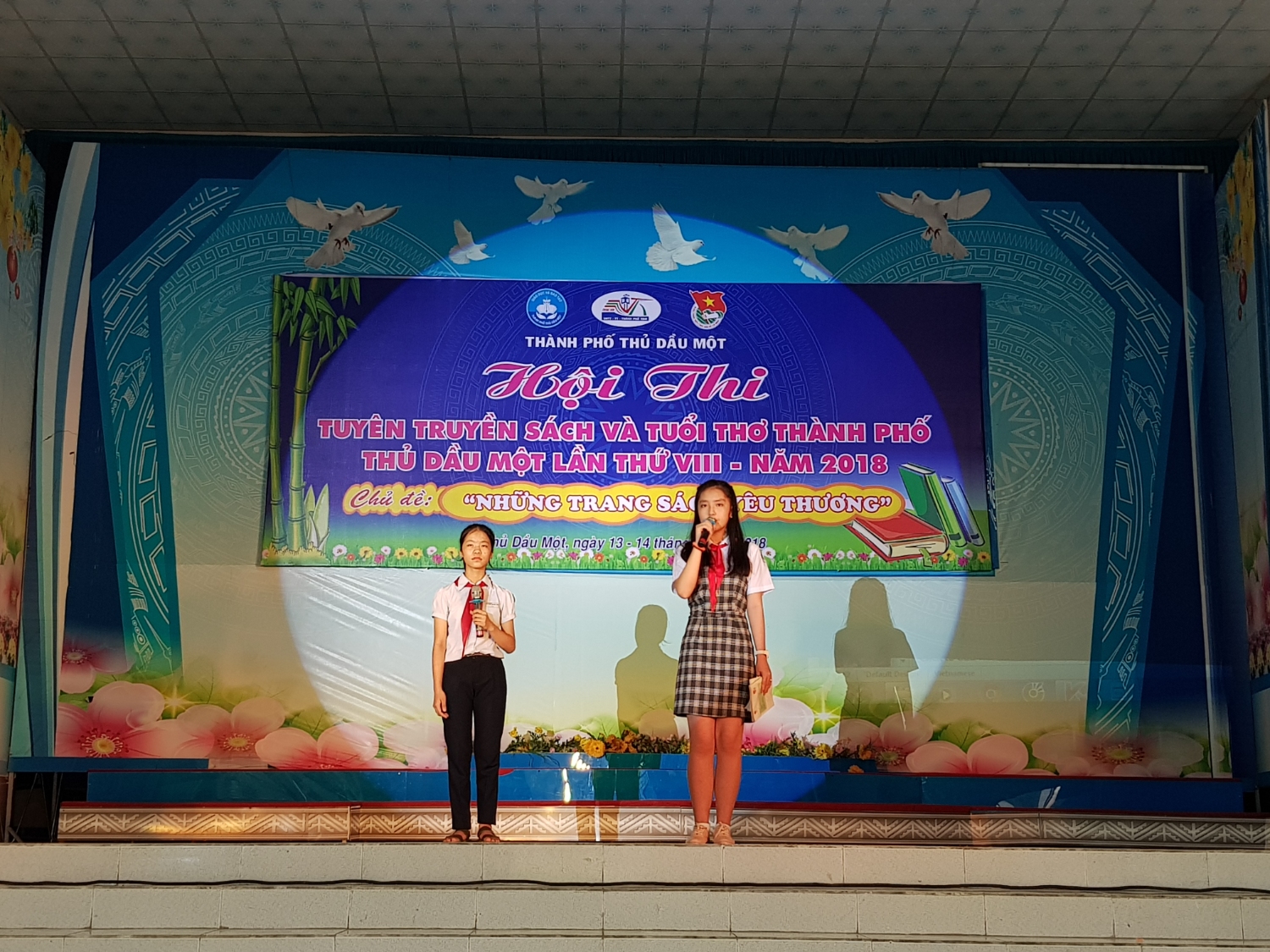 Hội thi Tuyên truyền sách và Tuổi thơ TP Thủ Dầu Một lần VIII năm 2018