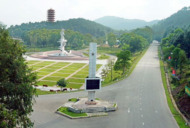 Kỷ niệm 71 năm Ngày Thương binh Liệt sỹ (27/7/1947-27/7/2018) : Nhớ về 10 cô gái TNXP ngã ba Đồng Lộc