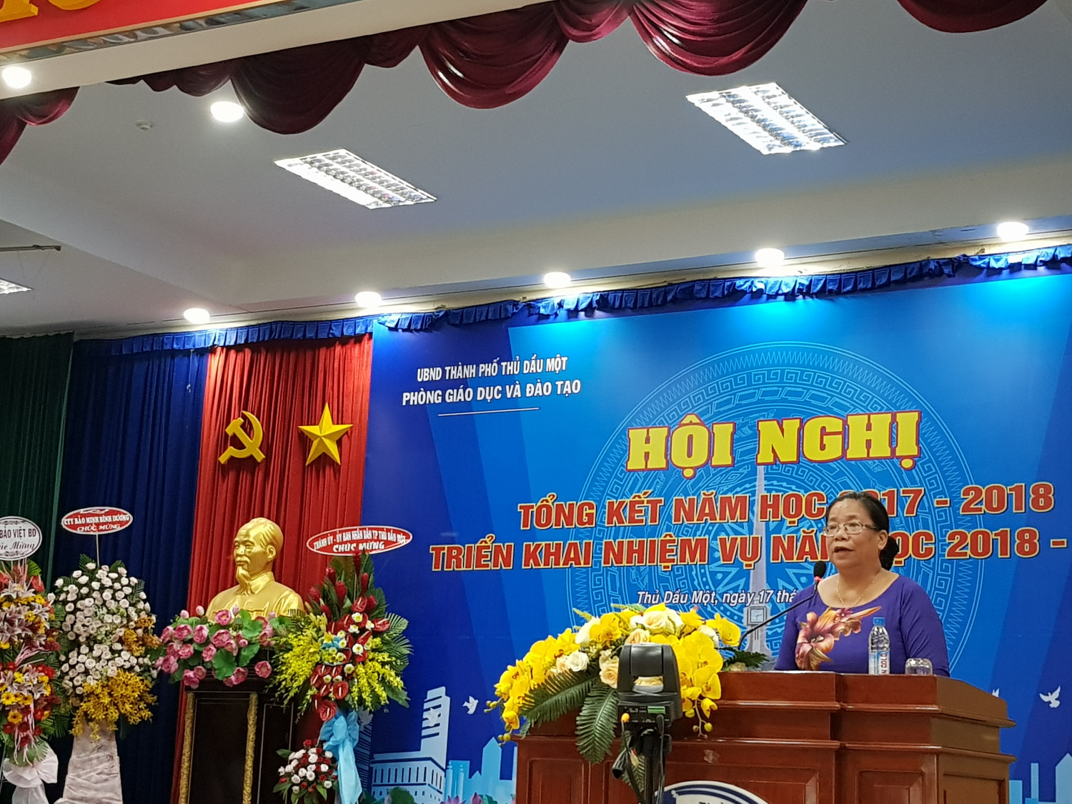 Báo cáo tham luận kinh nghiệm bồi dưỡng học sinh thi vào lớp 10 môn Tiếng Anh
