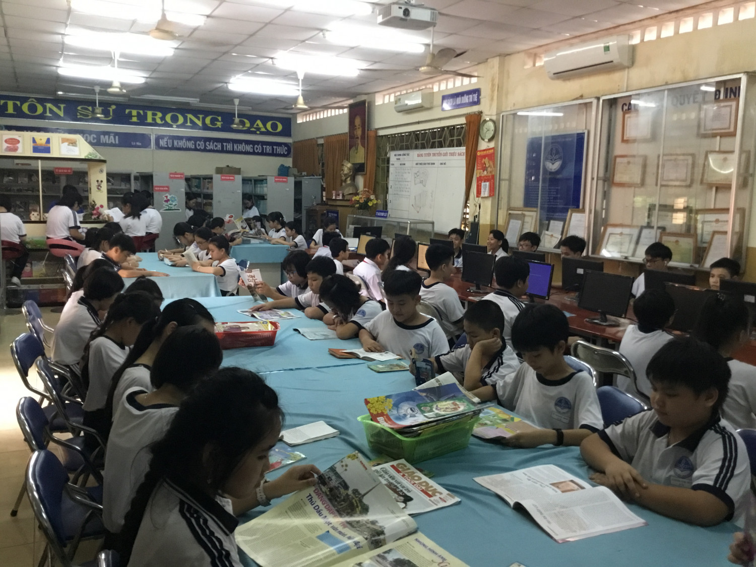 Hưởng ứng tuần lễ học tập suốt đời.