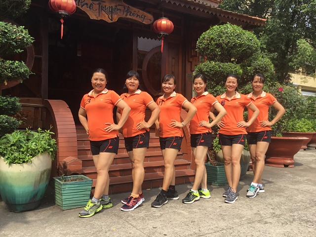 Đội tuyển bóng chuyền nữ giáo viên - Khỏe, năng động, duyên dáng