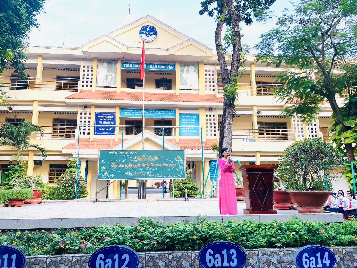 Tổ chức tiết Sinh hoạt kỉ niệm Ngày truyền thống Học sinh - Sinh viên (09/01/1950 – 09/01/2024) và hoạt động “Khui heo đất đợt 1” năm học 2023 – 2024